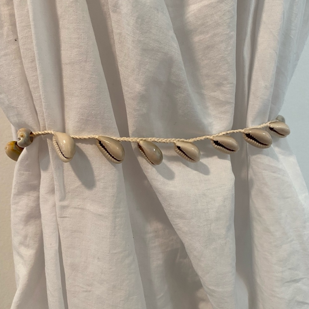 Sea Shell Adjustable Belt - Picture 2 of 3